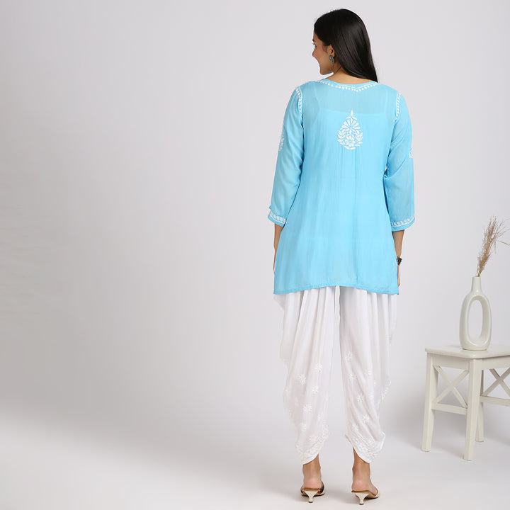 ZENIA MODAL CHIKANKARI  SHORT KURTI