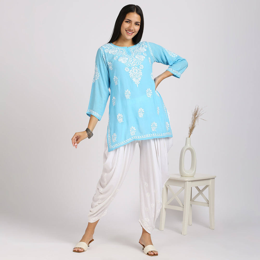 ZENIA MODAL CHIKANKARI  SHORT KURTI