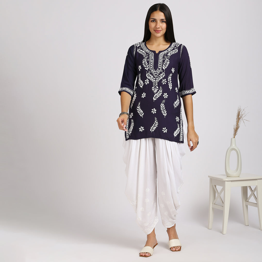 SAHELI MODAL CHIKANKARI  SHORT KURTI