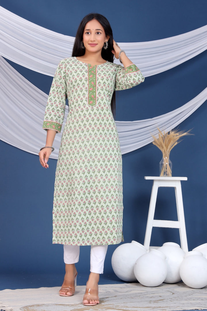 RIVA COTTON PRINTED LONG KURTI