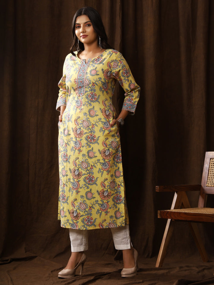 NAVYA PRINTED LONG KURTI