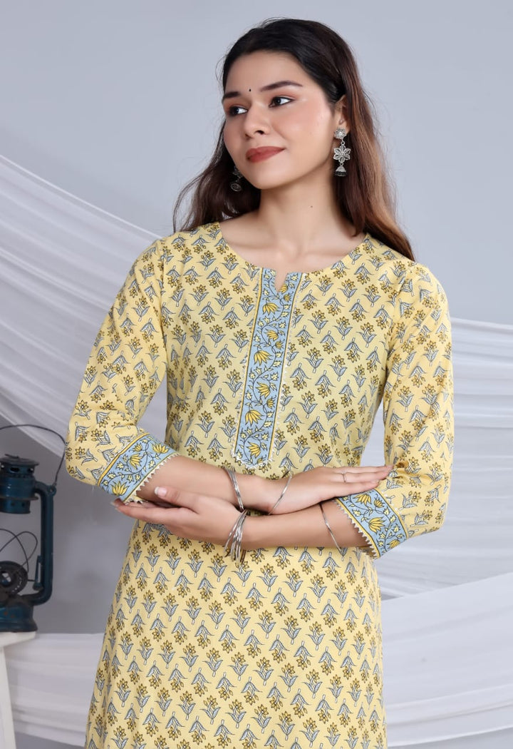 NEERJA COTTON PRINTED LONG KURTI